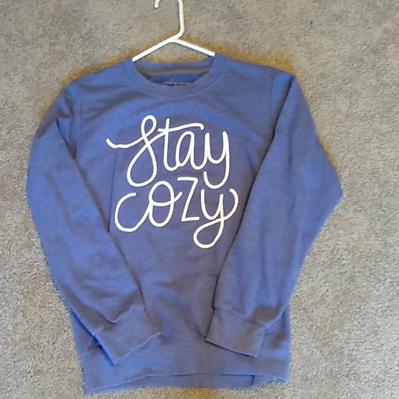 The Be Brand Tops - STAY COZY Crewneck Swetshirt